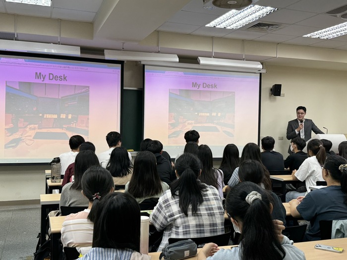 台新銀行外匯交易員劉方宇-金融交易室生態2