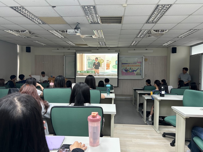 元大證券通路事業部專業經理黃振源-金融職場就業準備與職涯規劃2