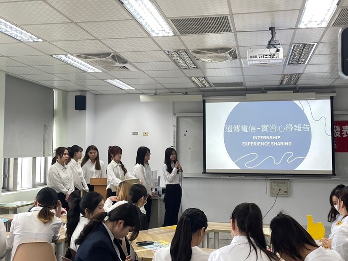112學年度實習成果發表會14